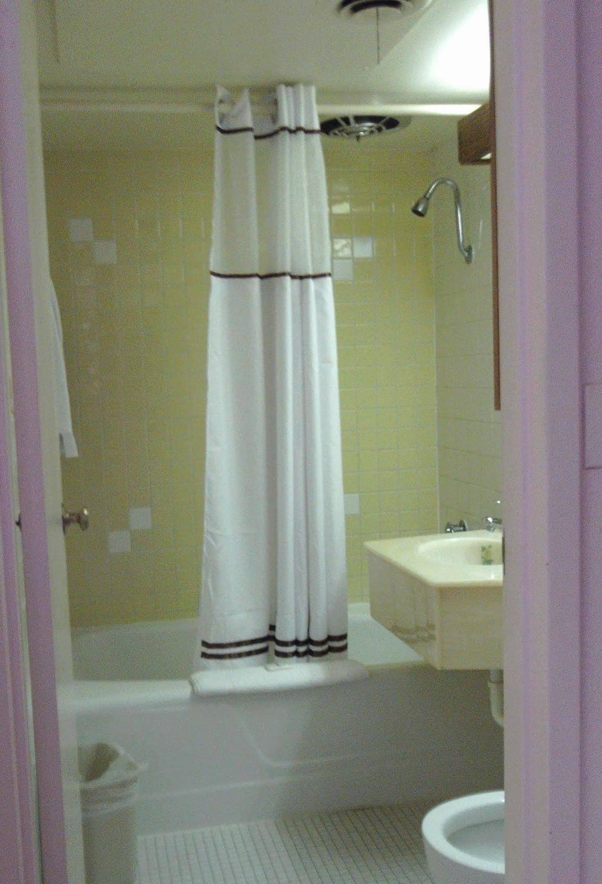 5Th Avenue Inn & Suites Rochester Bagian luar foto