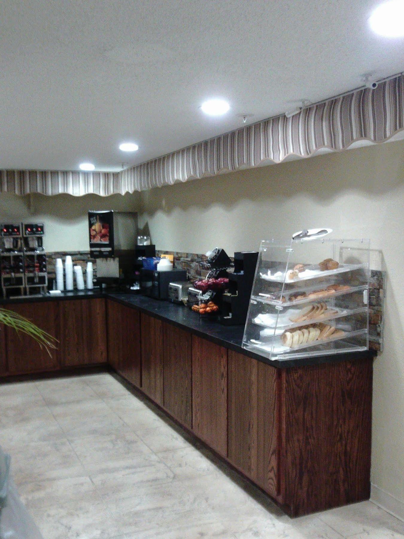 5Th Avenue Inn & Suites Rochester Bagian luar foto